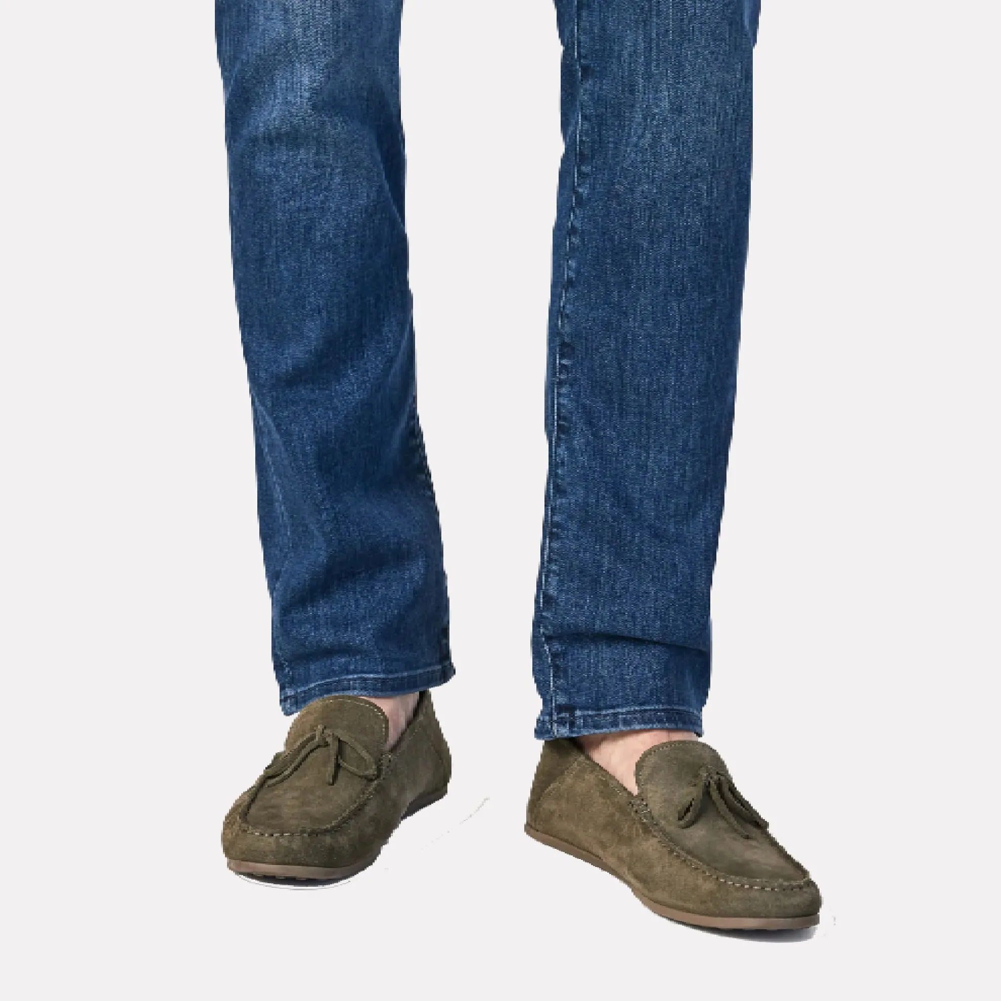 Cool Slim Fit Tapered Leg Jean / Mid Urban