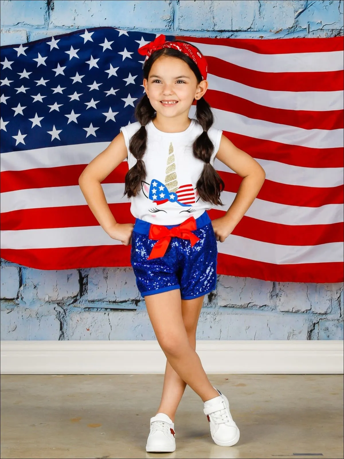 Girls 4th of July Themed Printed Top And Sequin Bow Short Set